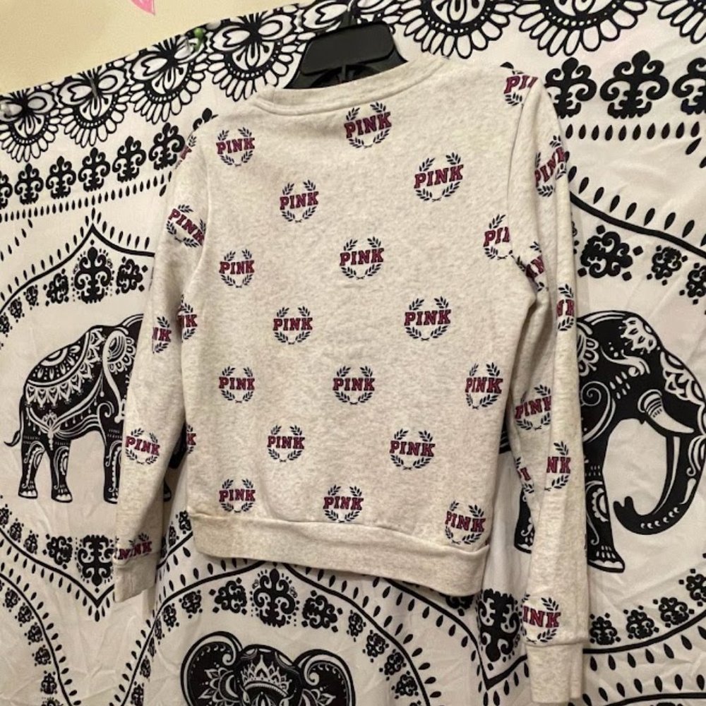 Women's Pink Victoria Secrets Long Sleeve Sweatshirt - Picture 3 of 3